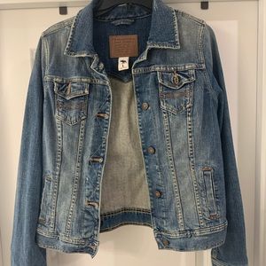 Abercrombie & Fitch Jean Jacket Large